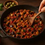 Come si prepara la vera caponata siciliana? Scopri il passaggio chiave per il gusto perfetto